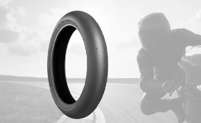 Bridgestone Battlax Slicks BT V02 120/605 R17 Vorne Neu Im Sortiment