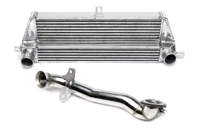 TA Technix Upgrade Kit Ladeluftkühler + Downpipe passend für Mini Cooper R55-R61 Solange Der Vorrat Reicht