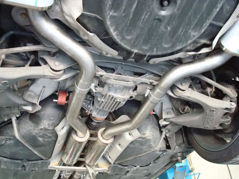 FOX Mittelschalldämpferersatzrohr passend für Audi S8 4E 5.2l Edelstahl Angebot