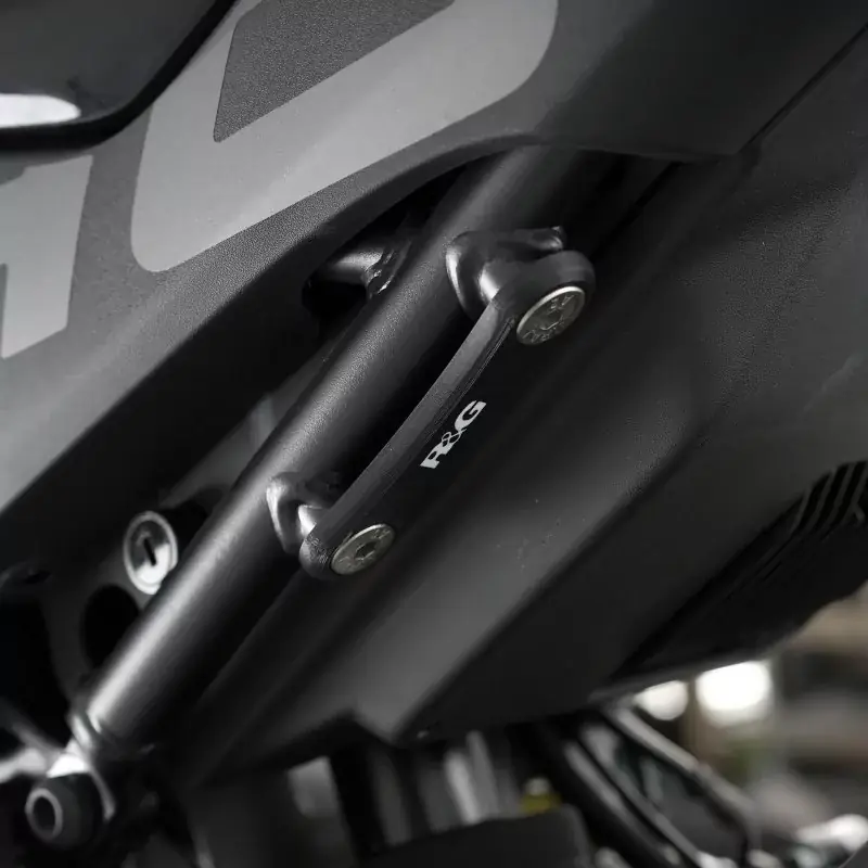 R&G hintere Fußrastenabdeckung passend für CF Moto 450 SR ab 2023 Solange Der Vorrat Reicht