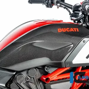Zertifiziert Ilmberger Carbon Tankabdeckung rechts passend für Ducati Diavel 1260