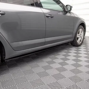 Zertifiziert Seitenschweller Ansatz passend für Skoda Octavia Mk3 Facelift