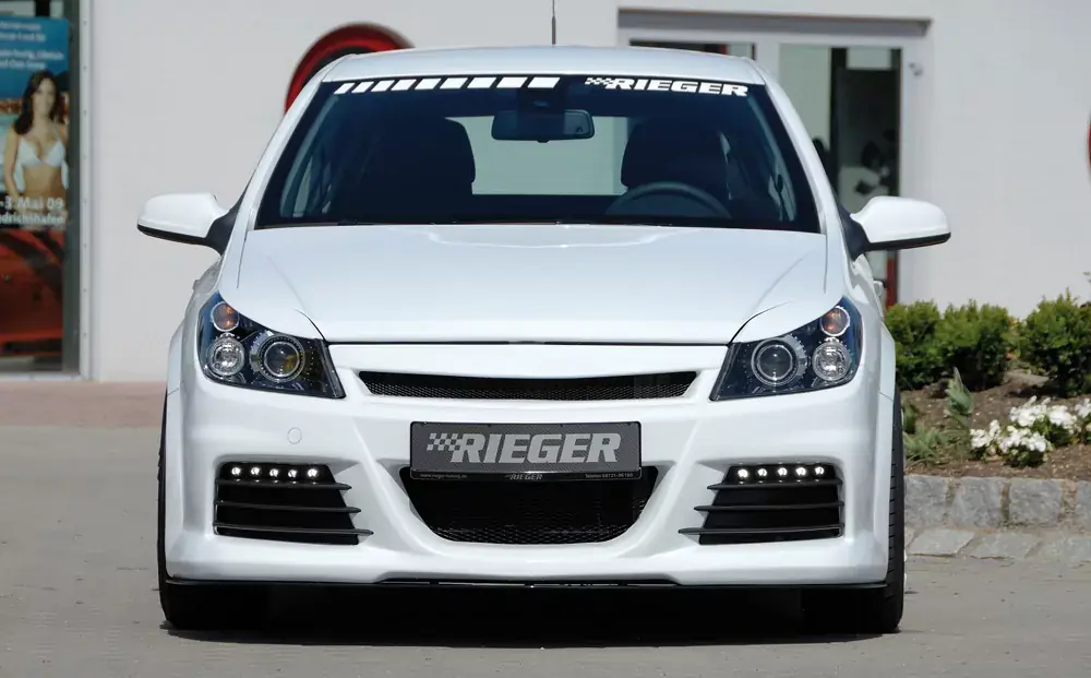 Neu Im Sortiment Rieger Lufteinlassblenden passend für Opel Astra H GTC 3-tür. ab 03/2005