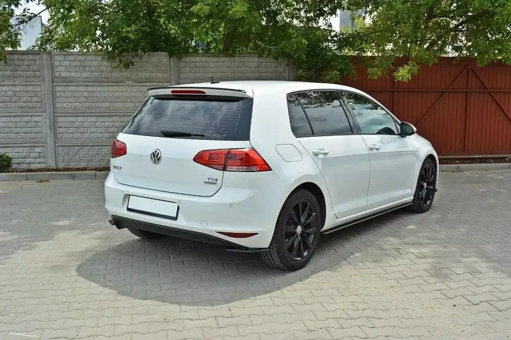 Markenware Heck Ansatz Flaps Diffusor passend für VW Golf Mk7