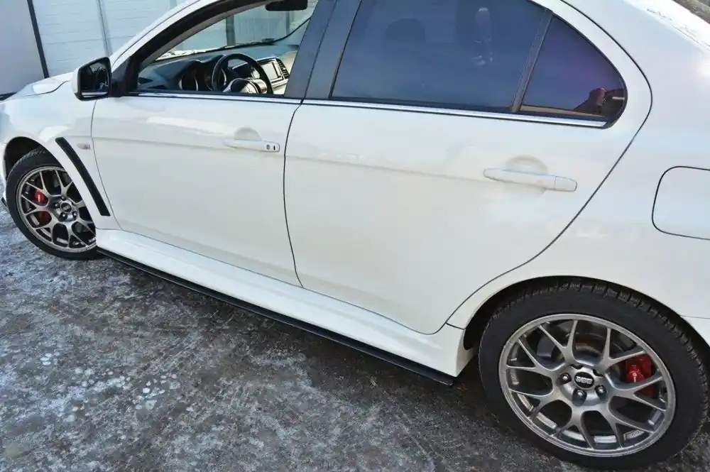 Abverkauf Seitenschweller Ansatz passend für Mitsubishi Lancer Evo X