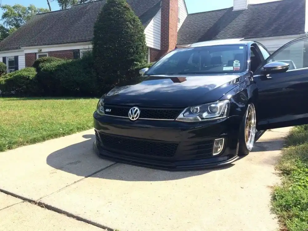 Preisknaller Front Ansatz passend für VW Jetta VI GLI