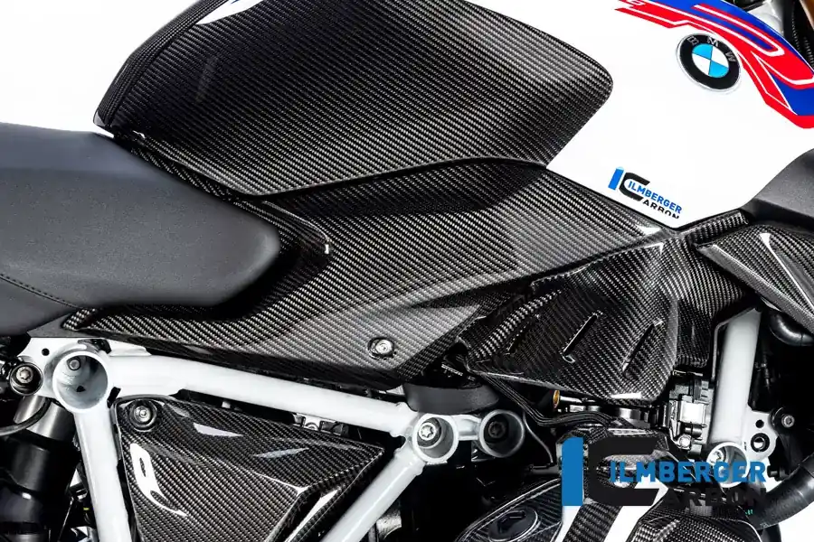 Geprüft Ilmberger Carbon Seitendeckel unterm Tank rechts passend für BMW R 1250 R (LC)